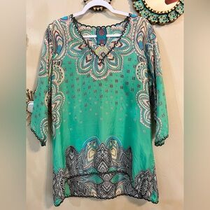 JOHNNY WAS 100% Silk Vibrant Green Floral Print Tunic Blouse Boho Style Medium